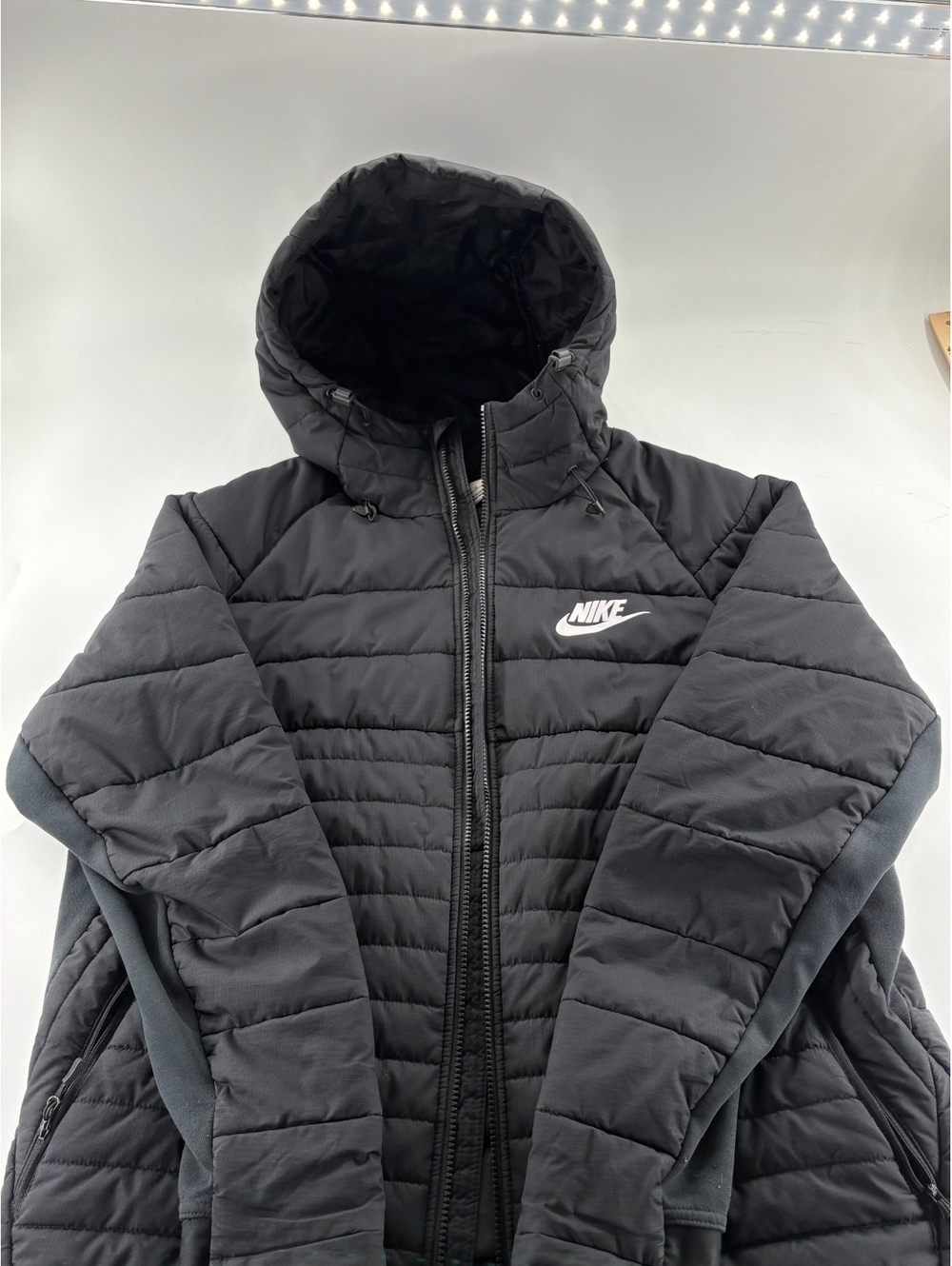Nike Sportswear Puffer Jacket Men's L Black Hooded Full Zip